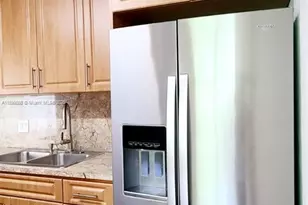 9410 Live Oak Pl, Davie, FL 33324 - Photo 7