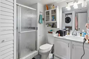 428 Lakeview Dr, Weston, FL 33326 - Photo 9