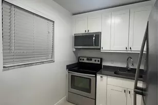 17255 SW 95th Ave, Palmetto Bay, FL 33157 - Photo 5