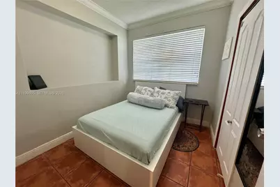 5760 SW 10th St, West Miami, FL 33144 - Photo 19