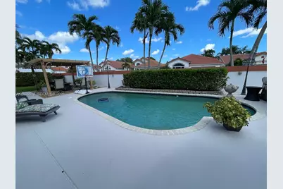 6953 Columbia Ct, Margate, FL 33063 - Photo 3