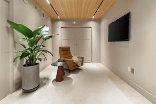 1830 S Ocean Dr, Hallandale Beach, FL 33009 - Photo 37