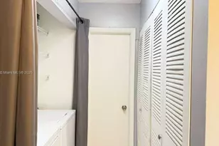 7175 Orange Dr, Davie, FL 33314 - Photo 19