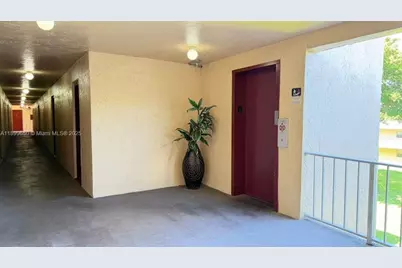 7175 Orange Dr #306H, Davie, FL 33314 - Photo 5