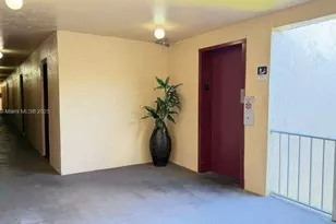 7175 Orange Dr, Davie, FL 33314 - Photo 5