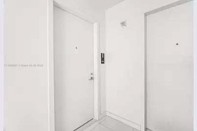 851 NE 1st Ave #2802, Miami, FL 33132 - Photo 13