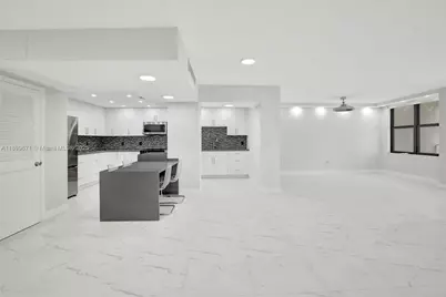 9801 Collins Ave #15X, Bal Harbour, FL 33154 - Photo 23