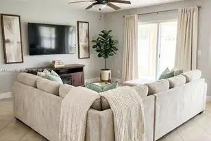 8951 W Sunrise Blvd, Plantation, FL 33322 - Photo 1