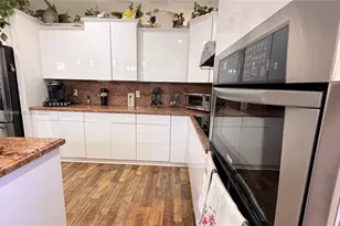 2271 NW 159th Ave, Pembroke Pines, FL 33028 - Photo 33