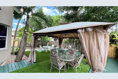 2271 NW 159th Ave, Pembroke Pines, FL 33028 - Photo 39