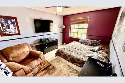 2271 NW 159th Ave, Pembroke Pines, FL 33028 - Photo 65