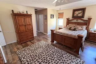 2271 NW 159th Ave, Pembroke Pines, FL 33028 - Photo 47