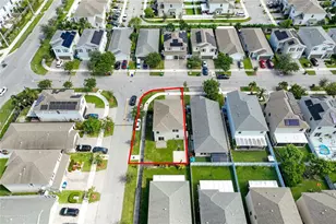 572 NE 6th Pl, Homestead, FL 33034 - Photo 5