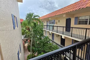 650 Tennis Club Dr, Fort Lauderdale, FL 33311 - Photo 9