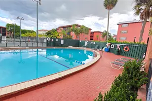 650 Tennis Club Dr, Fort Lauderdale, FL 33311 - Photo 11