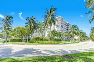 550 Ocean Dr, Key Biscayne, FL 33149 - Photo 35