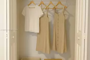 1270 SE 28th Ct, Homestead, FL 33035 - Photo 7