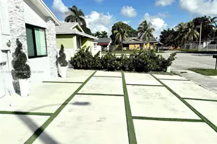 19234 SW 121st Ct, Miami, FL 33177 - Photo 3