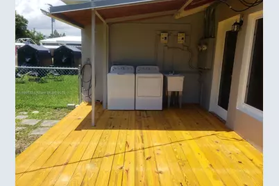 11020 NE 10th Ave #1, Biscayne Park, FL 33161 - Photo 13
