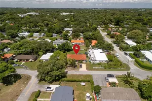 11020 NE 10th Ave, Biscayne Park, FL 33161 - Photo 19