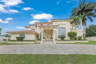 19504 SW 135th Ct, Miami, FL 33177 - Photo 5