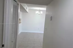 8075 SW 107th Ave, Miami, FL 33173 - Photo 37