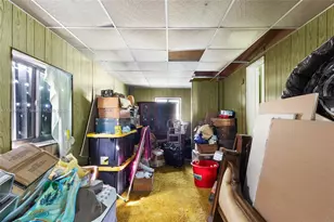 1045 NW 52nd St, Miami, FL 33127 - Photo 19