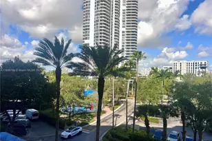 3600 Mystic Pointe Dr, Aventura, FL 33180 - Photo 11