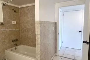 100 Golden Isles Dr, Hallandale Beach, FL 33009 - Photo 21