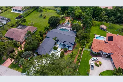 1361 NW 116th Ave, Plantation, FL 33323 - Photo 55