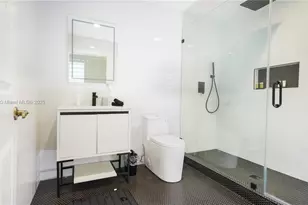 1361 NW 116th Ave, Plantation, FL 33323 - Photo 13