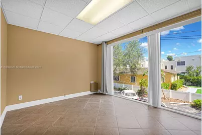 150 SE 12th St, Fort Lauderdale, FL 33316 - Photo 5