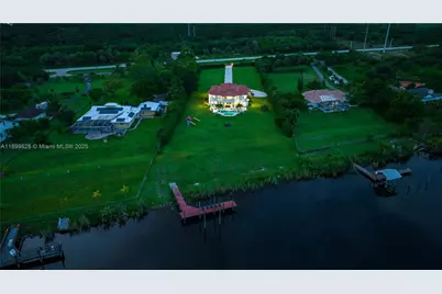 6152 SW Banks St, Palm City, FL 34990 - Photo 51