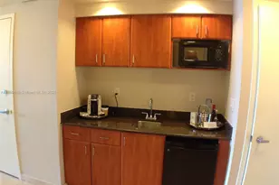 18001 Collins Ave, Sunny Isles Beach, FL 33160 - Photo 5