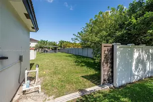 12865 SW 224th St, Miami, FL 33170 - Photo 43