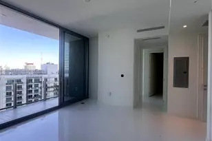 300 Biscayne Blvd Way, Miami, FL 33131 - Photo 11