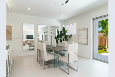 734 NE 14th Ave, Fort Lauderdale, FL 33304 - Photo 9