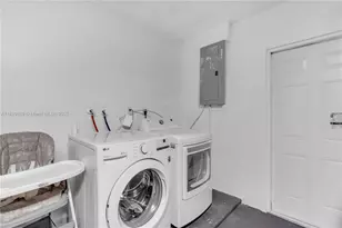 3961 NW 34th Ave, Lauderdale Lakes, FL 33309 - Photo 45