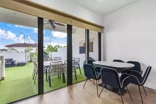 8449 NW 51st Terrace, Doral, FL 33166 - Photo 35