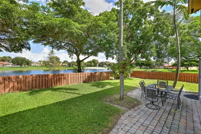 15576 SW 103rd St, Miami, FL 33196 - Photo 1