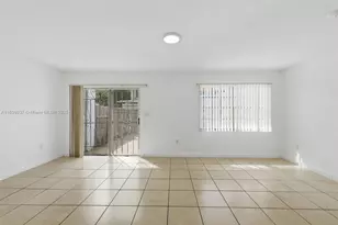 624 NW 11th St, Miami, FL 33136 - Photo 9