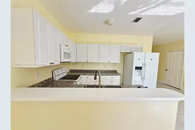 1209 NW 27th Ave #0, Pompano Beach, FL 33069 - Photo 7