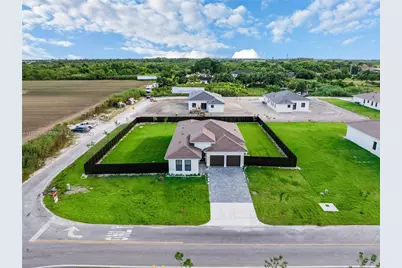 19504 SW 324th St, Homestead, FL 33030 - Photo 3