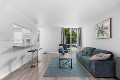 210 172nd St #128, Sunny Isles Beach, FL 33160 - Photo 3