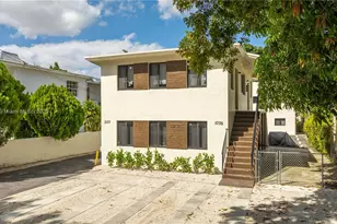 1035 SW 4th St, Miami, FL 33130 - Photo 1