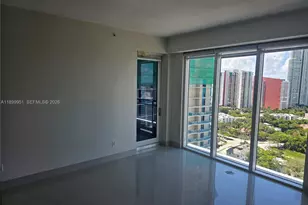 60 SW 13th St, Miami, FL 33130 - Photo 13