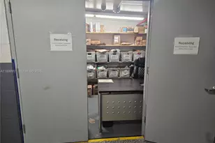 60 SW 13th St, Miami, FL 33130 - Photo 95