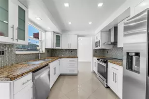 11437 SW 34th Ln, Miami, FL 33165 - Photo 13