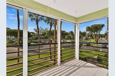 20500 W Country Club Dr #203, Aventura, FL 33180 - Photo 21