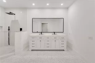 848 Brickell Key Dr, Miami, FL 33131 - Photo 29